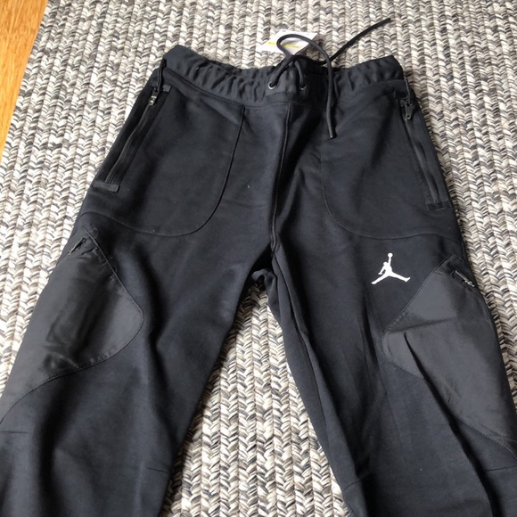 NWT Jordan pants. Multiple sizes. No offers. Retail for $100. Selling for $40 - Picture 1 of 9